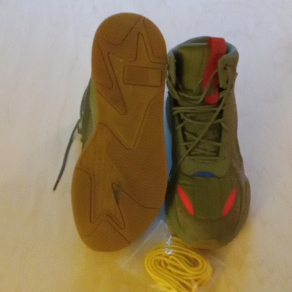 ***SOLD***Puma RS-X Running System sneakers..olive green and orange. - Picture 4 of 8